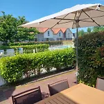 Maison 3 Piscines - 3 Etoiles 度假居 波尔尼谢